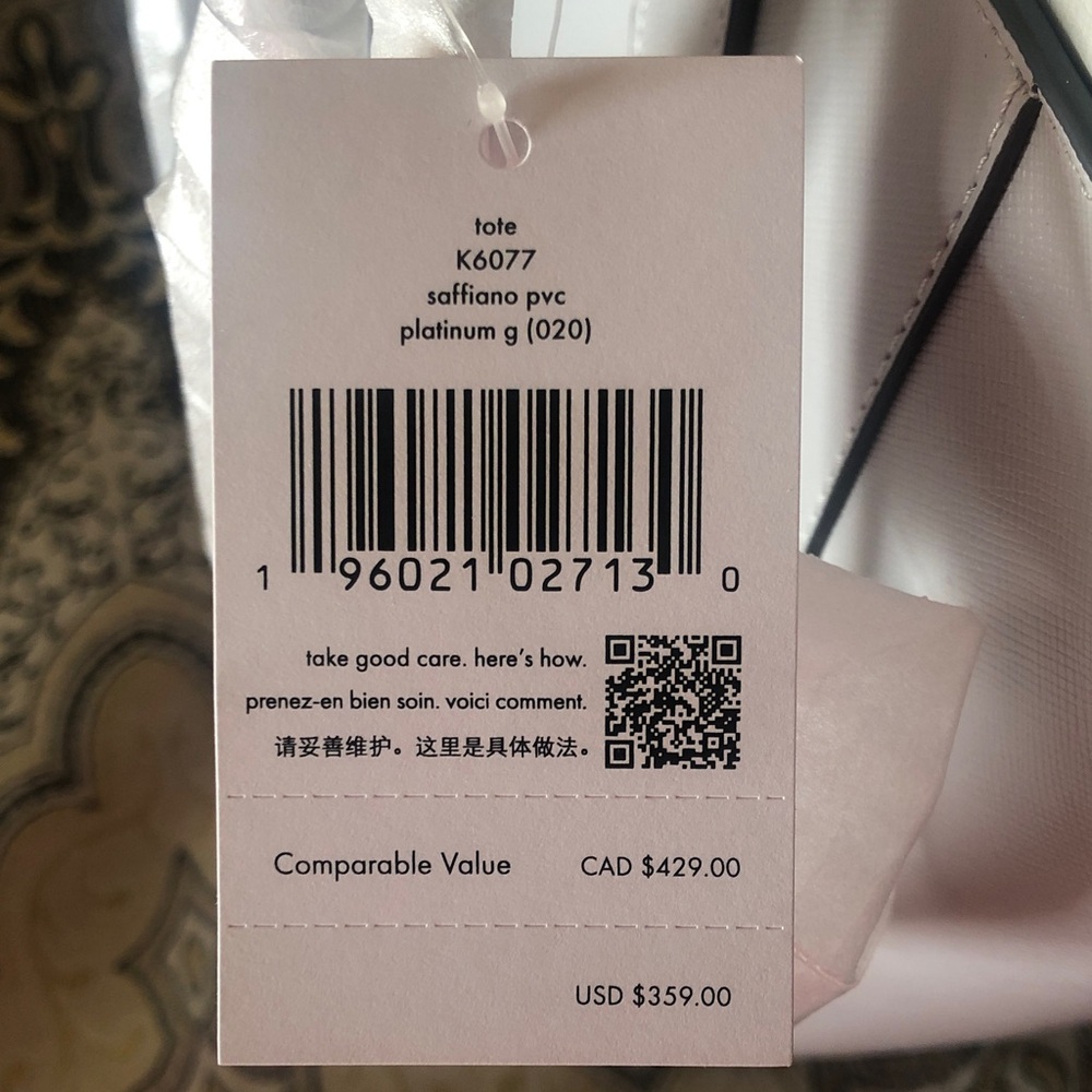 Kate Spade โ ๏ธ Platinum Tote with Floral Tag ๐ธ (Plus Free Bracelet! ๐) - Picture 8 of 15
